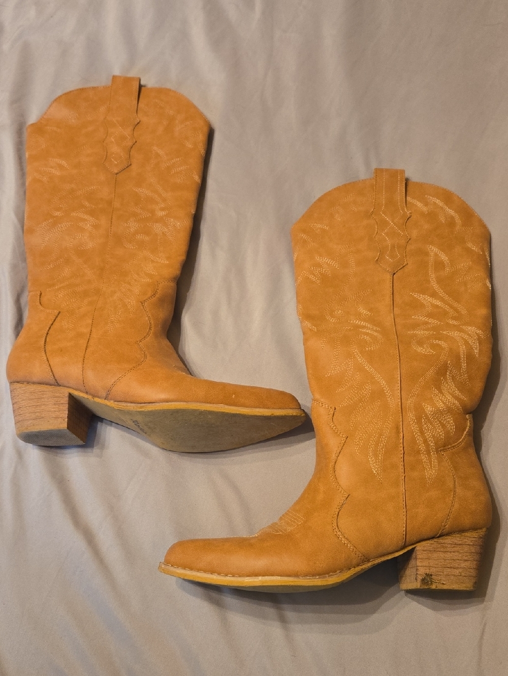 Women's Tan Western Cowboy Boots